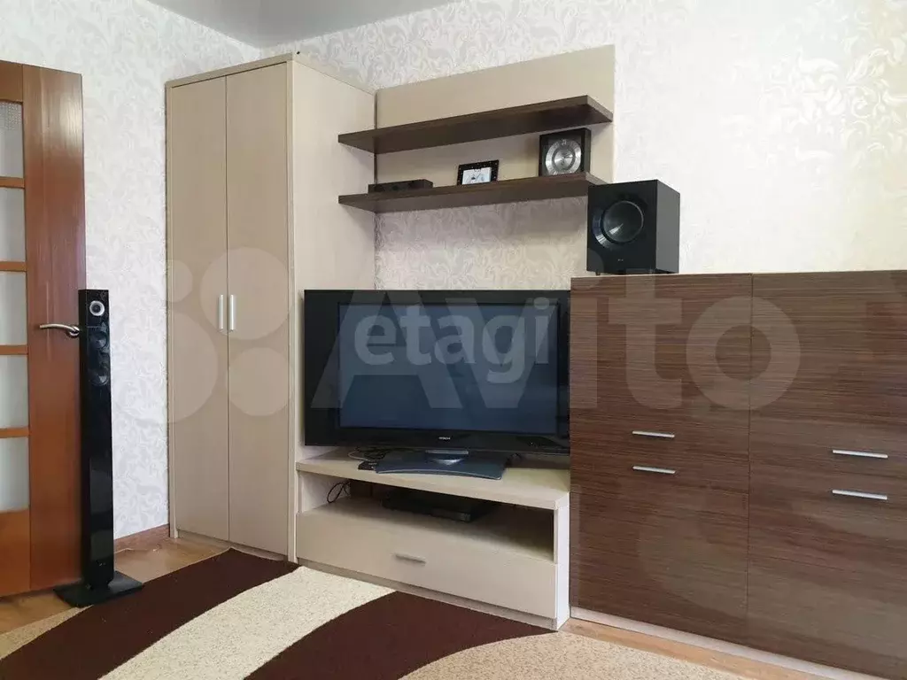 3-к. квартира, 65 м, 4/10 эт. - Фото 1