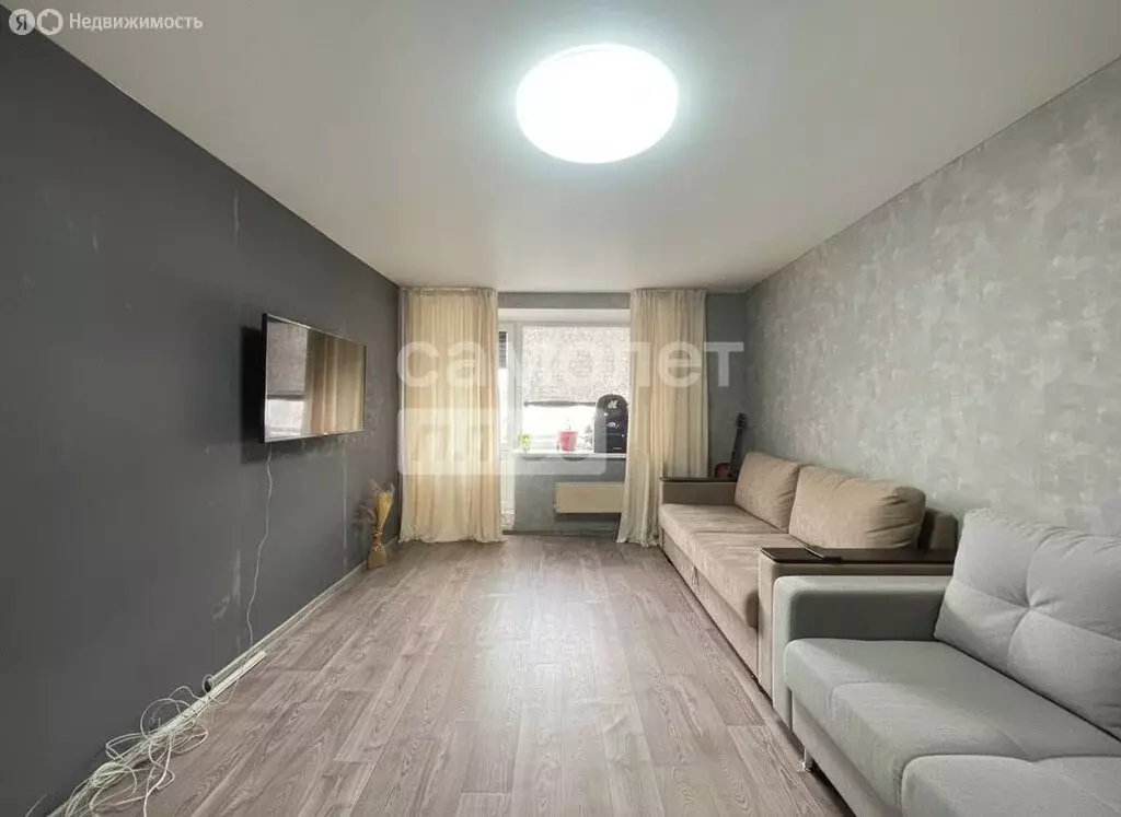 1-комнатная квартира: Миасс, проспект Октября, 21 (34 м) - Фото 1