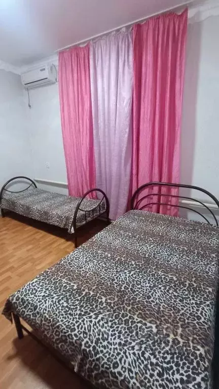 Дом в Краснодарский край, Ейск ул. Мира, 65 (75 м) - Фото 1
