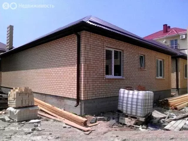 Дом в Ростов-на-Дону, улица Оганова (75 м) - Фото 1