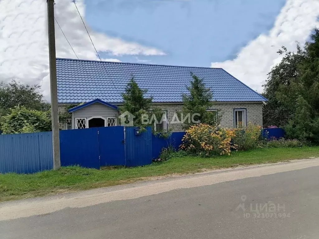 Дом в Брянская область, Дубровский район, Рековичское с/пос, Деревня ... - Фото 1