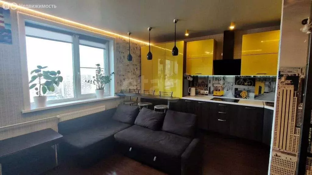 1-комнатная квартира: Мурино, Охтинская аллея, 12 (43 м) - Фото 1