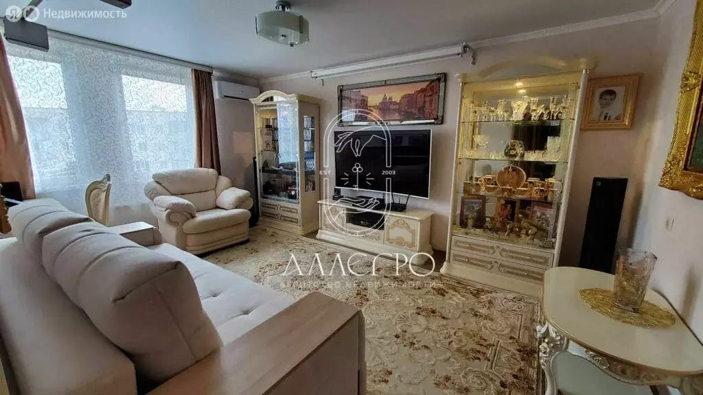 2-комнатная квартира: Севастополь, Античный проспект, 11А (64 м) - Фото 1