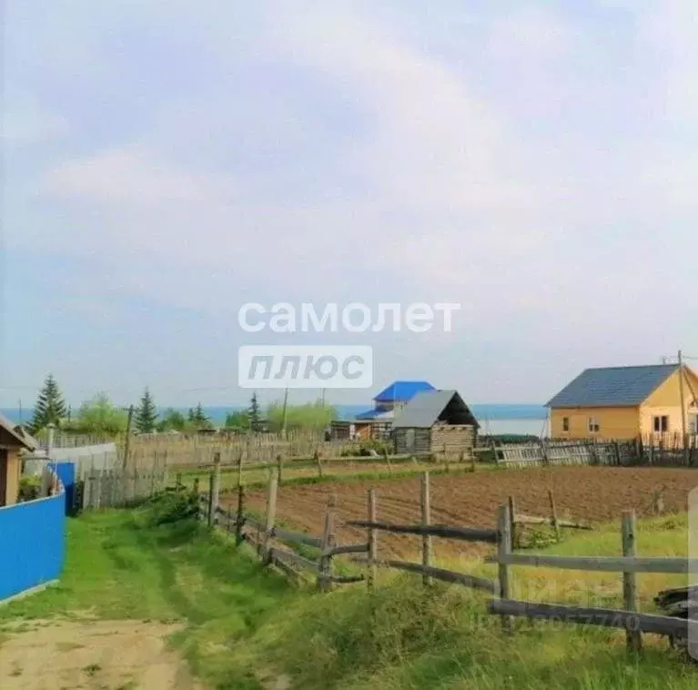 Дом в Саха (Якутия), Покровск Сосновая ул. (12 м) - Фото 1