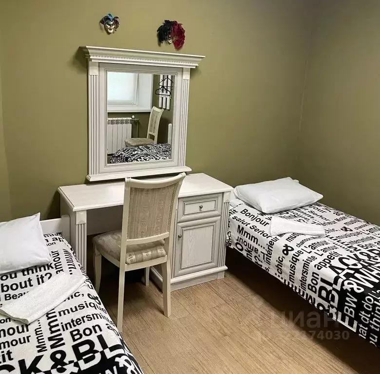 Комната Нижегородская область, Нижний Новгород Ильинская ул., 43 - Фото 1