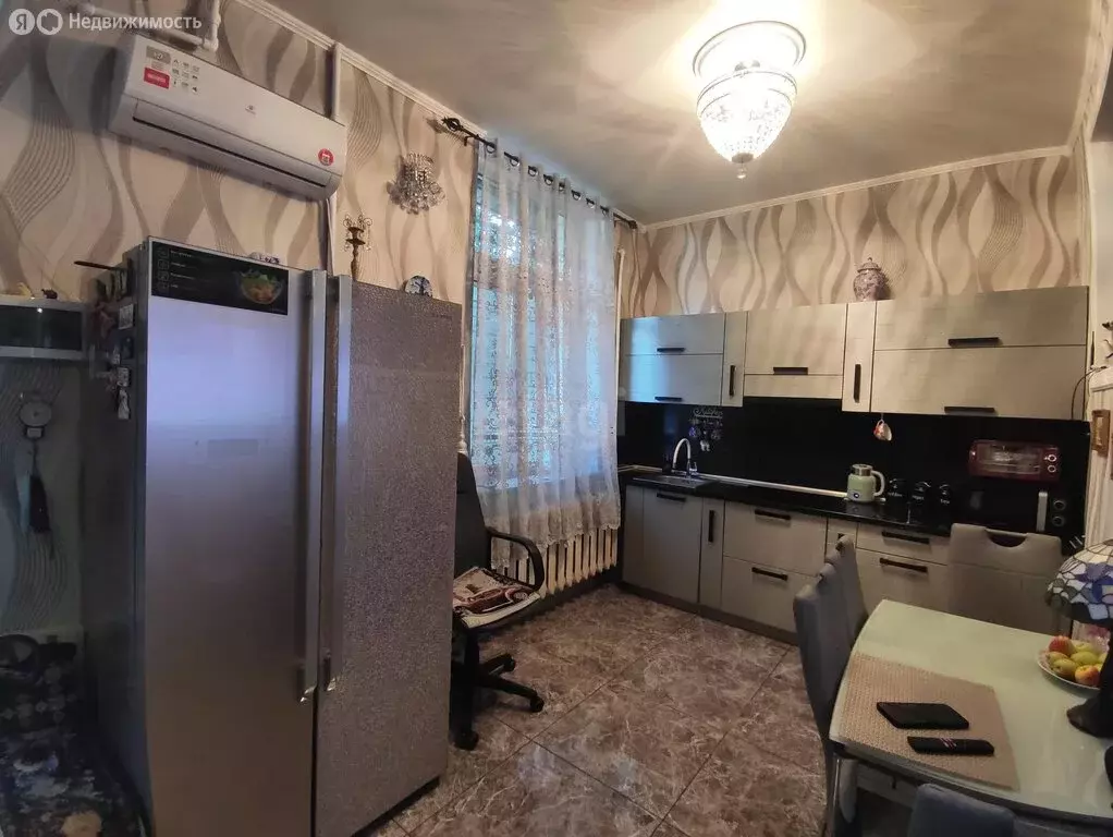 1-комнатная квартира: Ялта, улица Горького, 6 (38 м) - Фото 1