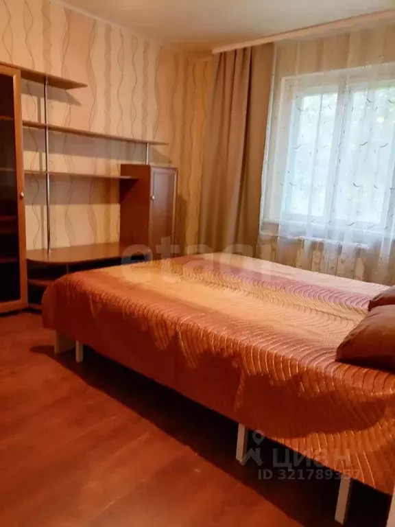1-к кв. Вологодская область, Череповец просп. Победы, 117 (29.0 м) - Фото 0