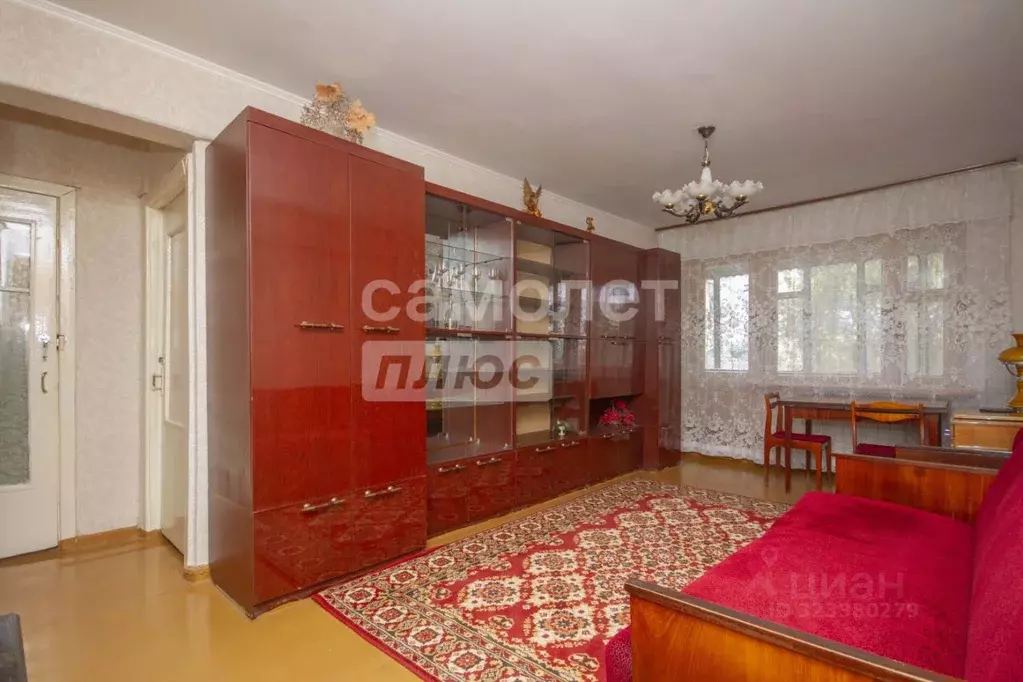 3-к кв. Ульяновская область, Ульяновск ул. Минаева, 16 (59.0 м) - Фото 1