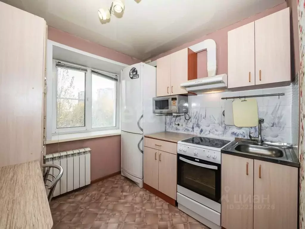 1-к кв. Новосибирская область, Новосибирск ул. Панфиловцев, 1 (30.0 м) - Фото 0