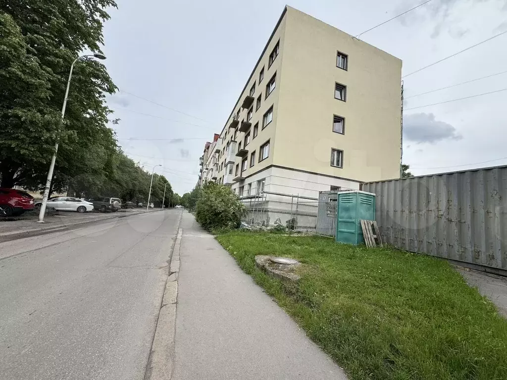 Комната 18 м в 6-к., 5/5 эт. - Фото 0