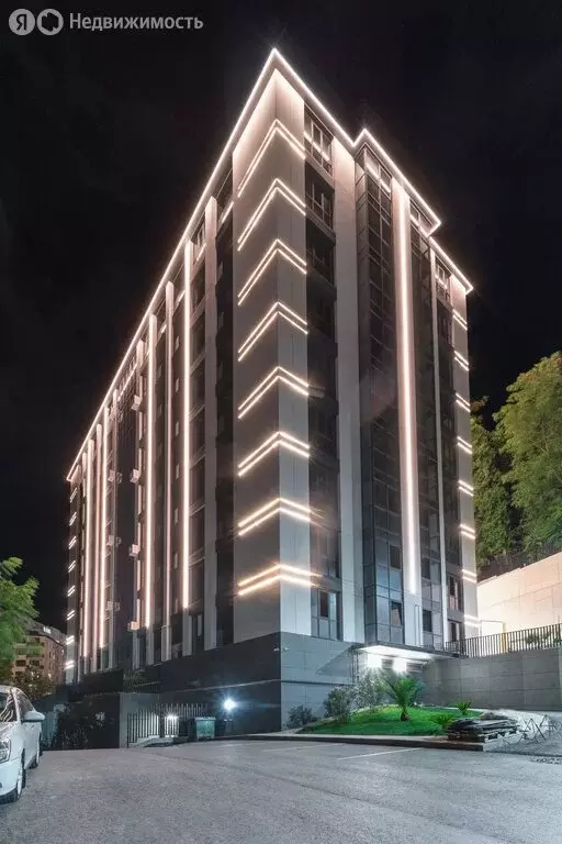 1-комнатная квартира: Сочи, микрорайон Новый Сочи, улица Цюрупы, 13Д ... - Фото 1