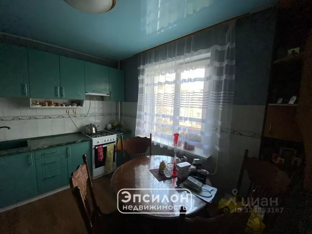 4-к кв. Курская область, Курск просп. Хрущева, 6 (82.3 м) - Фото 2