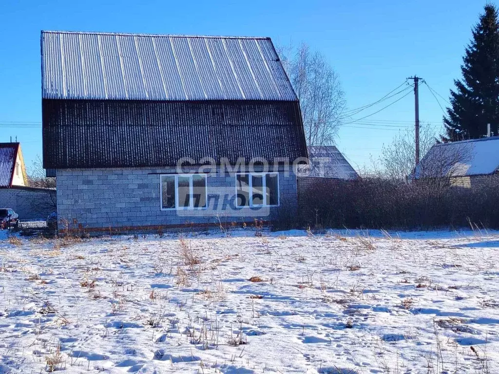 Дом в Тюменская область, Исетский муниципальный округ, пос. Кировский ... - Фото 1
