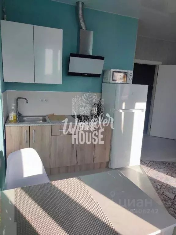 1-к кв. Тюменская область, Тюмень Новгородская ул., 1 (28.0 м) - Фото 2