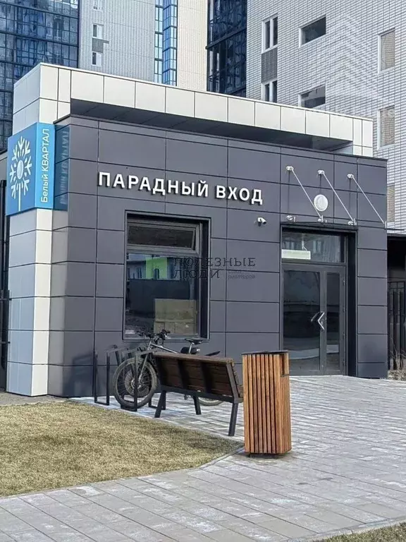 3-к кв. Красноярский край, Красноярск Вербная ул., 5 (76.9 м) - Фото 0