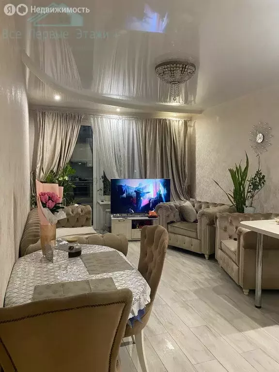 2-комнатная квартира: Нижний Новгород, улица Родионова, 19 (67 м) - Фото 0