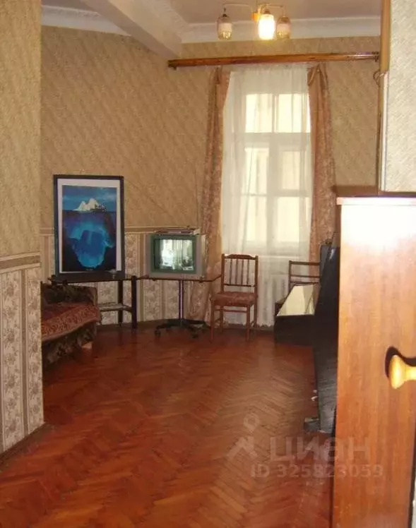 3-к кв. Санкт-Петербург 10-я Васильевского острова линия, 39 (74.0 м) - Фото 1