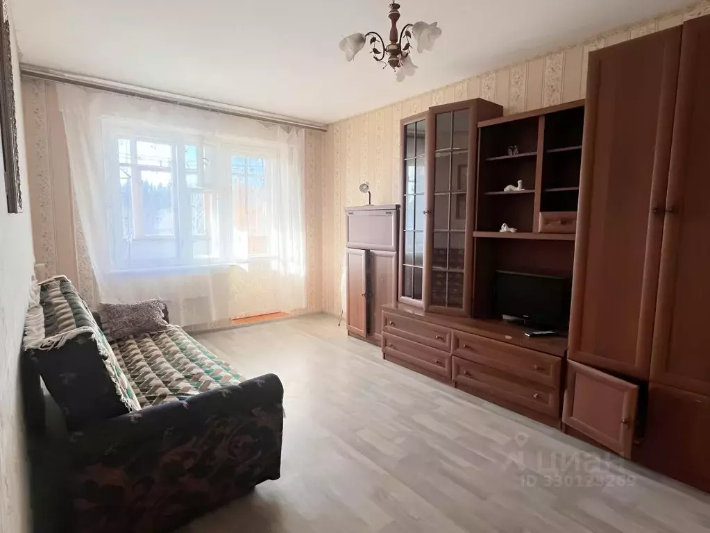 1-к кв. Коми, Сыктывкар Емвальская ул., 17 (33.5 м) - Фото 1