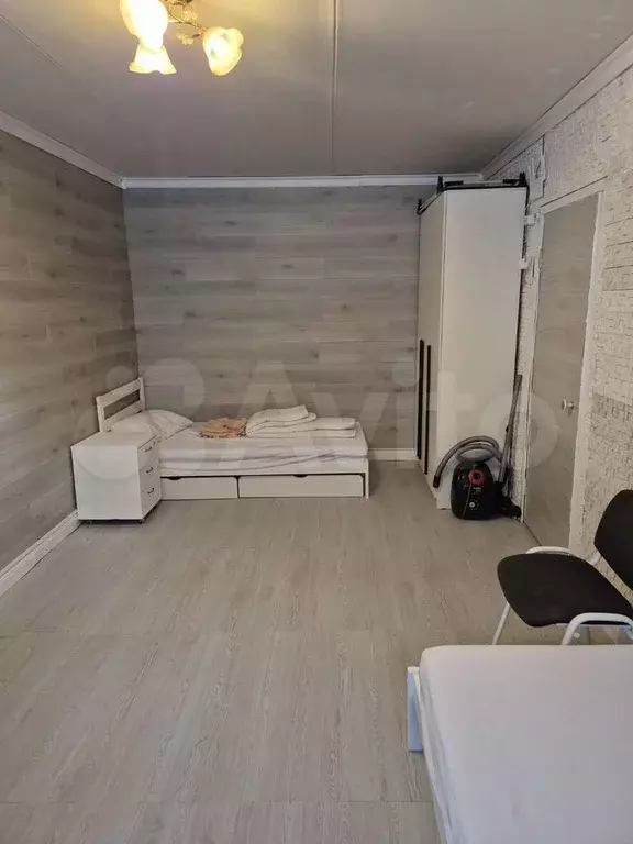 1-к. квартира, 32 м, 1/5 эт. - Фото 1