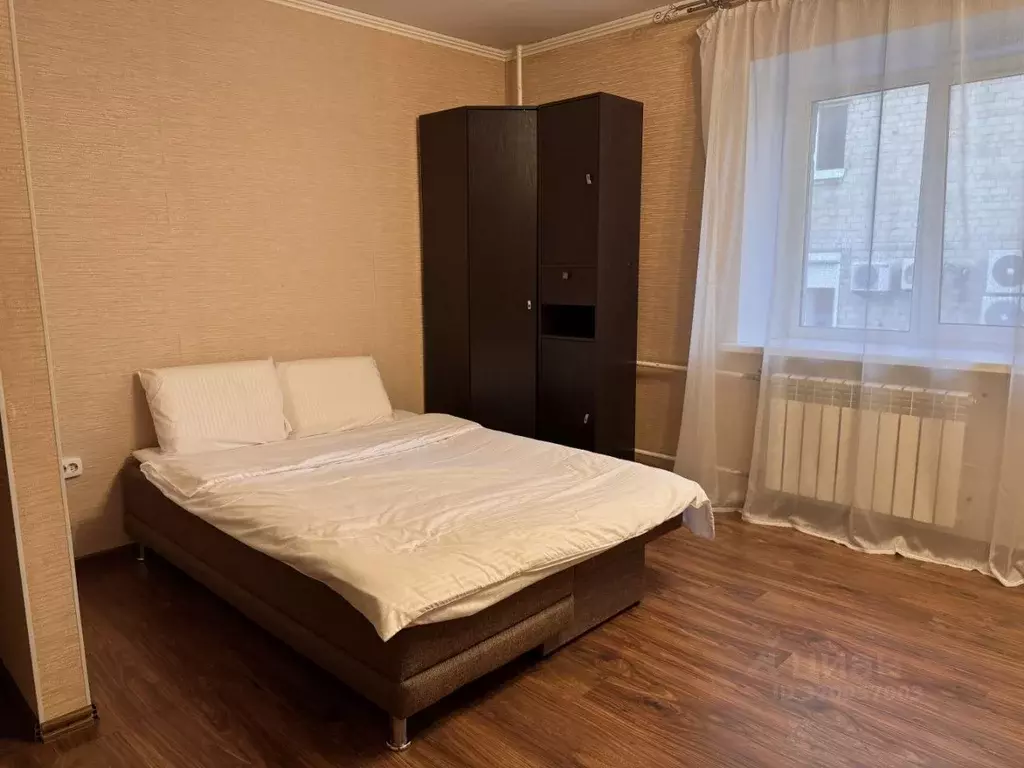 1-к кв. Тюменская область, Тюмень ул. Республики, 146 (30.0 м) - Фото 1