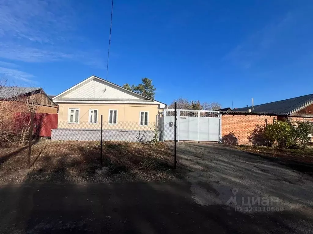 Дом в Оренбургская область, Оренбург Белогорская ул., 18 (79 м) - Фото 1