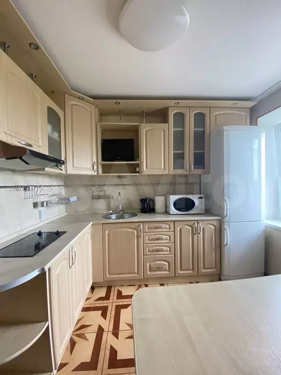 2-к. квартира, 54 м, 7/14 эт. - Фото 0