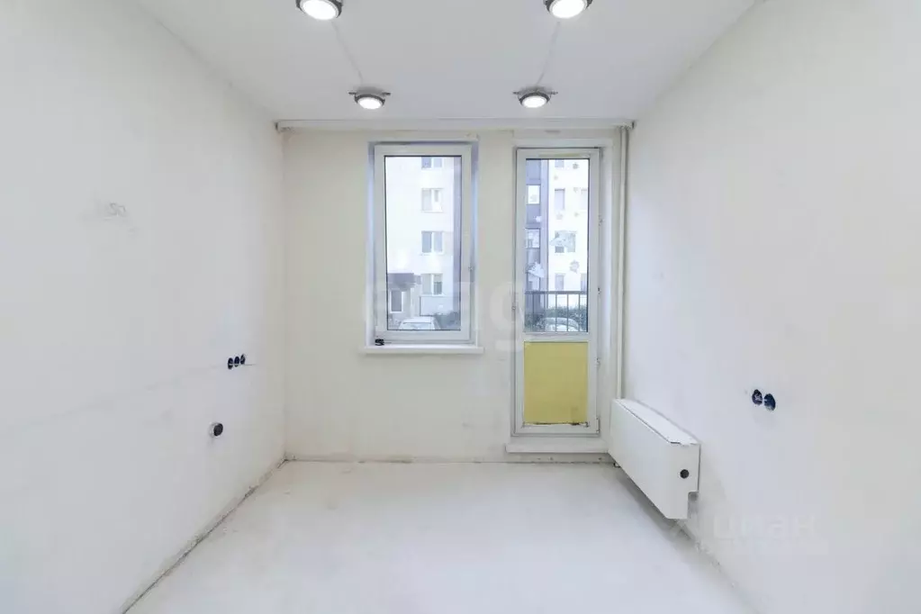 2-к кв. Тюменская область, Тюменский муниципальный округ, Боровский ... - Фото 0