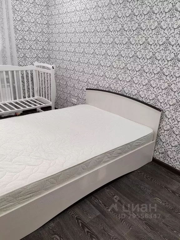 2-к кв. Омская область, Омск ул. Крупской, 14к4 (54.0 м) - Фото 0