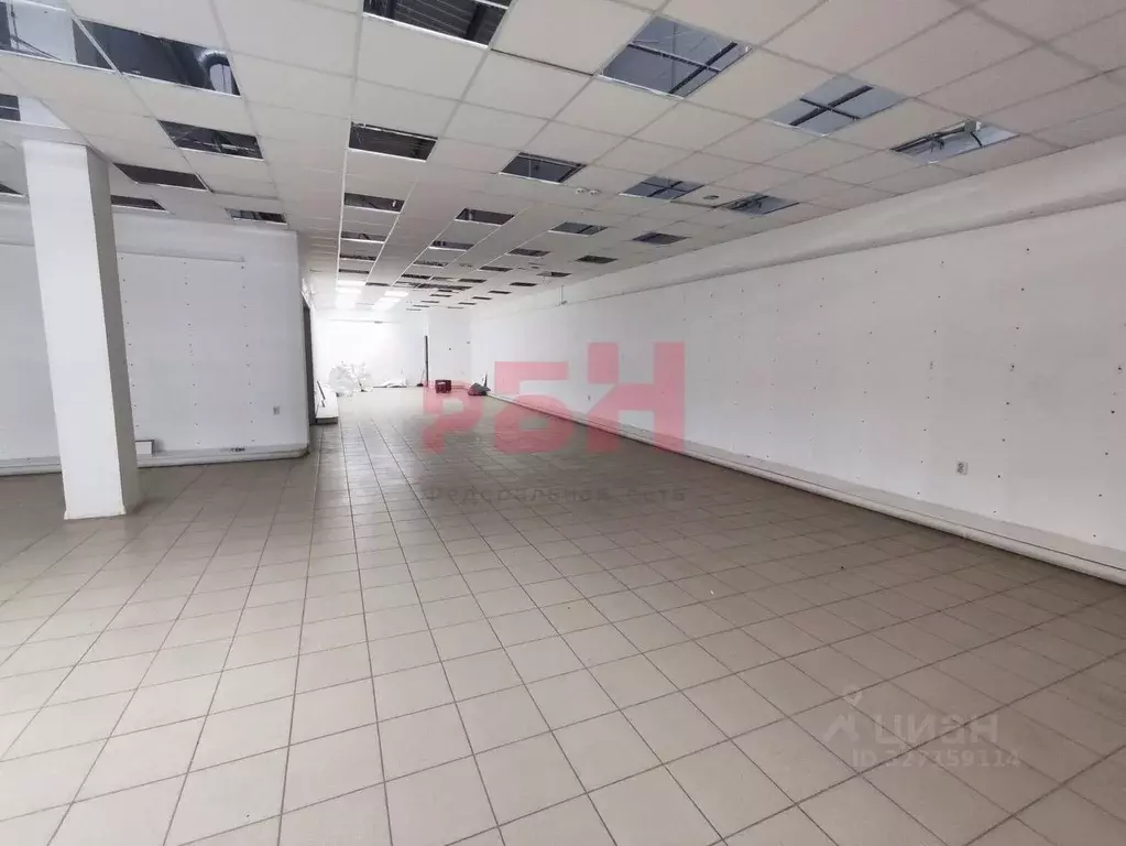 Помещение свободного назначения в Омская область, Омск ул. 70 лет ... - Фото 2