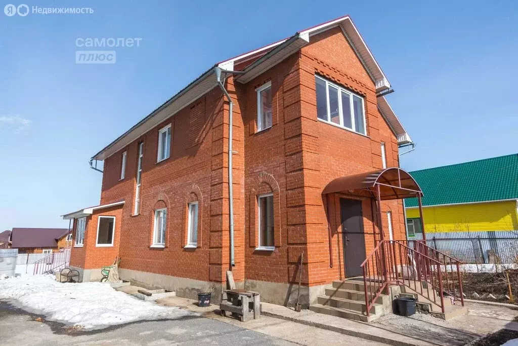 Дом в Уфа, улица Башкирской Кавдивизии, 21 (345 м) - Фото 0