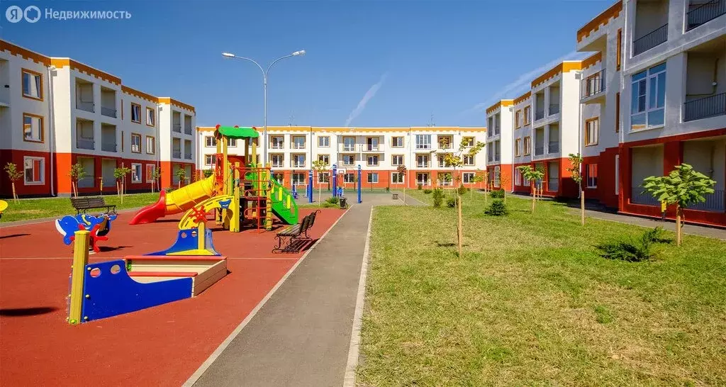 3-комнатная квартира: Краснодар, Веронская улица, 12 (80 м) - Фото 1