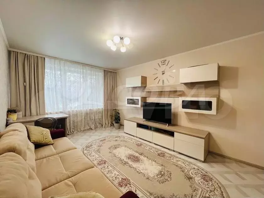 3-к. квартира, 70 м, 2/10 эт. - Фото 1