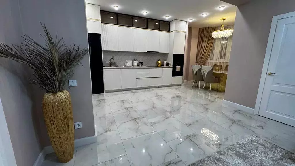 2-к кв. Ставропольский край, Кисловодск просп. Победы, 43А (66.0 м) - Фото 1