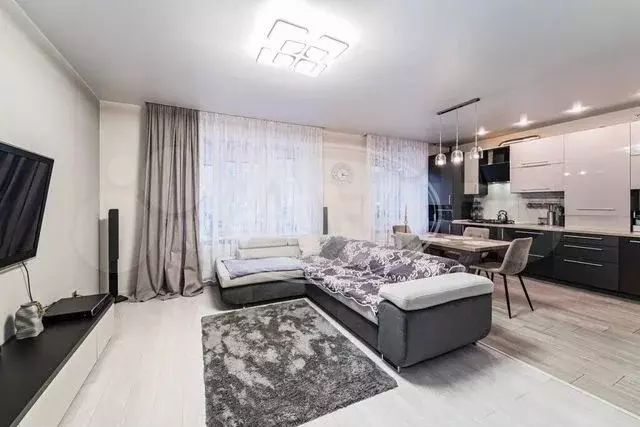 3-к. квартира, 77 м, 1/9 эт. - Фото 0