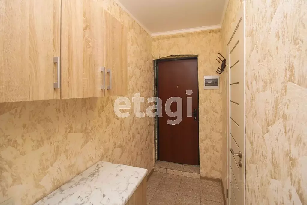 1-к кв. Тюменская область, Тюмень ул. Энергетиков, 60 (13.9 м) - Фото 0