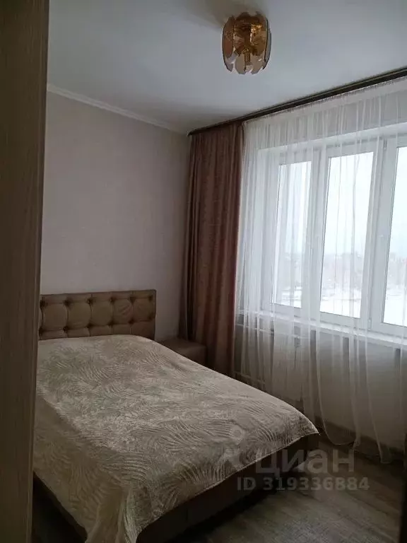 2-к кв. Красноярский край, Красноярск наб. Ярыгинская, 17 (40.0 м) - Фото 1