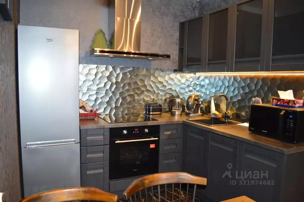 2-к кв. Карелия, Петрозаводск Береговая ул., 2 (47.0 м) - Фото 2