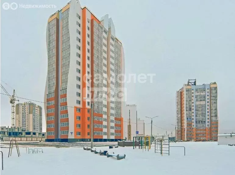 1-комнатная квартира: Омск, улица Леонида Маслова, 8 (38.6 м) - Фото 1