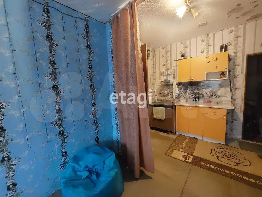Комната 22 м в 2-к., 2/2 эт. - Фото 0