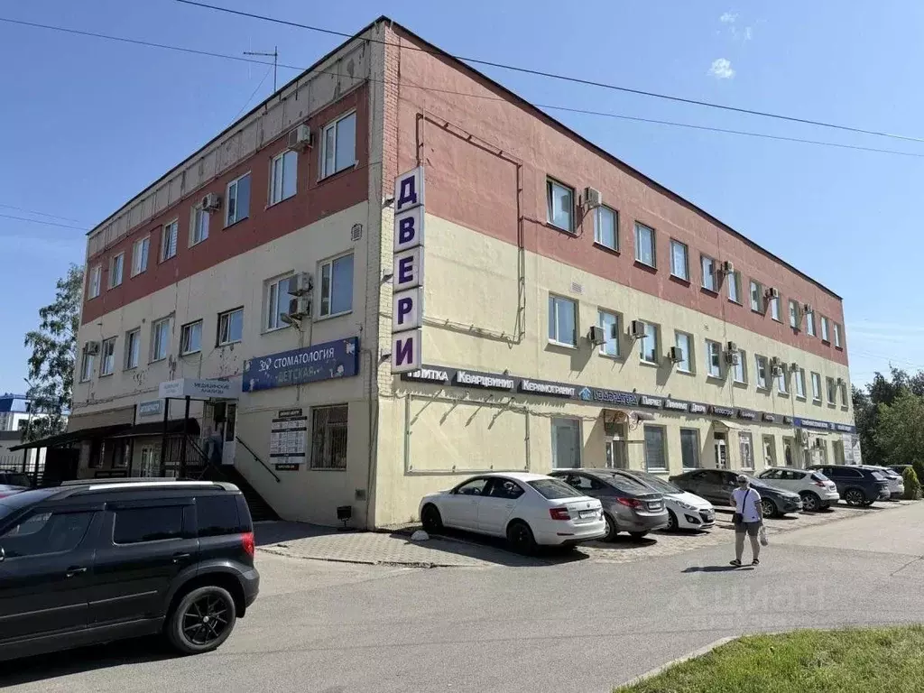 Офис в Новгородская область, Великий Новгород просп. Александра ... - Фото 1