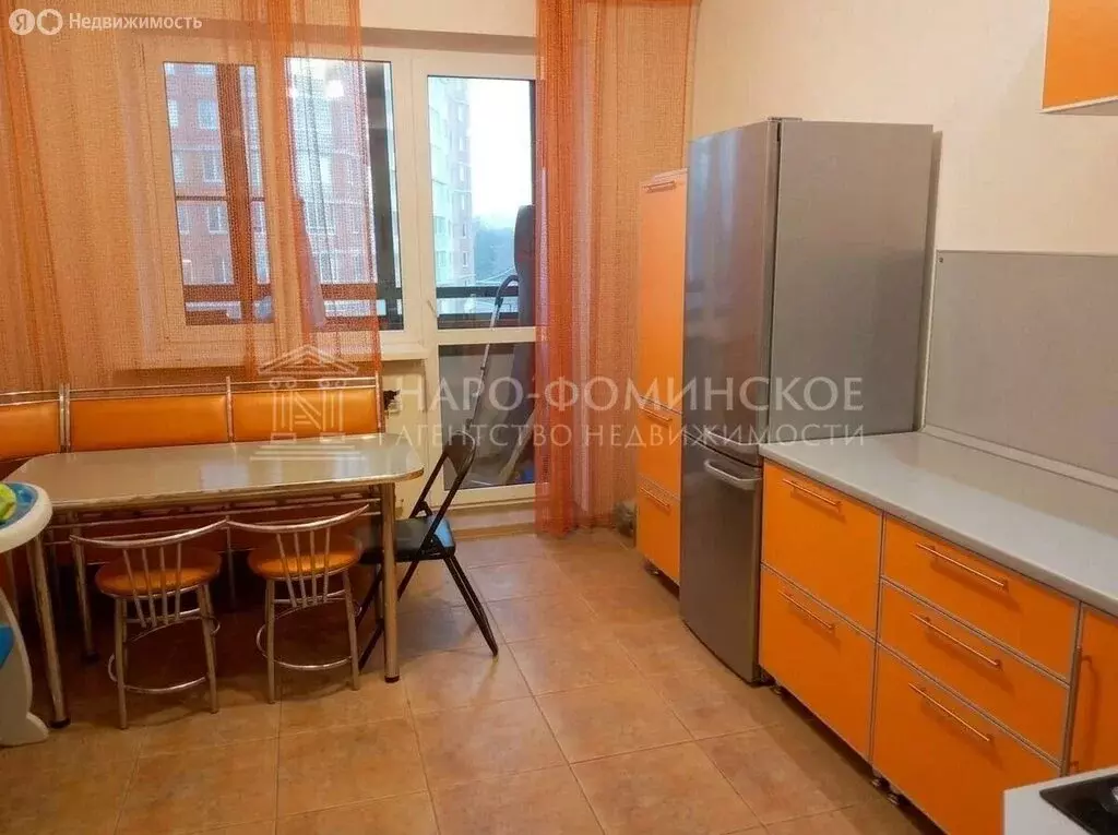 3-комнатная квартира: Наро-Фоминск, улица Войкова, 3 (68.4 м) - Фото 1