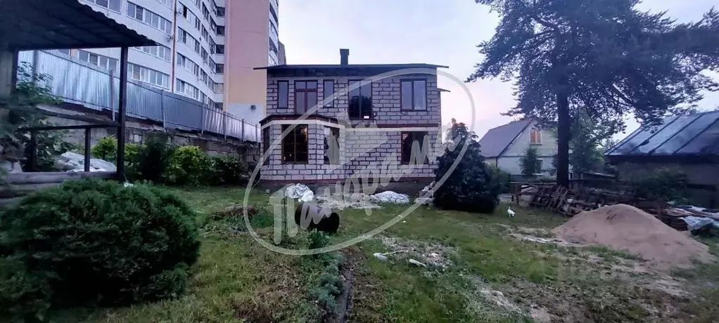 Коттедж в Калужская область, Калуга Новый пер., 1 (197 м) - Фото 0
