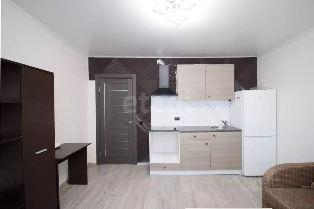 Студия Калужская область, Калуга Хрустальная ул., 44к3 (24.0 м) - Фото 2