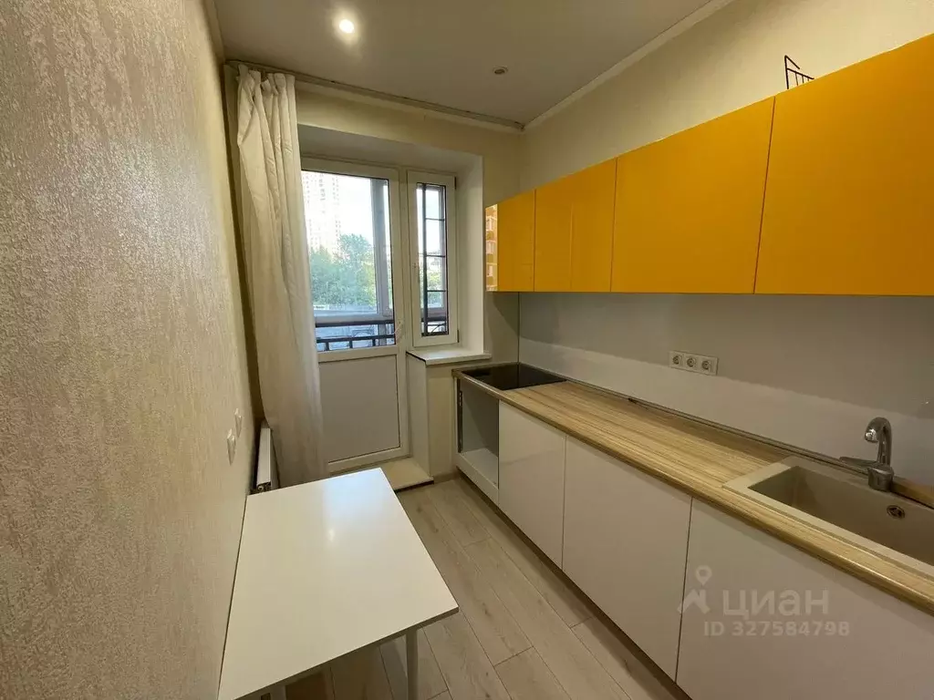 Студия Башкортостан, Уфа Караидельская ул., 60 (32.0 м) - Фото 1