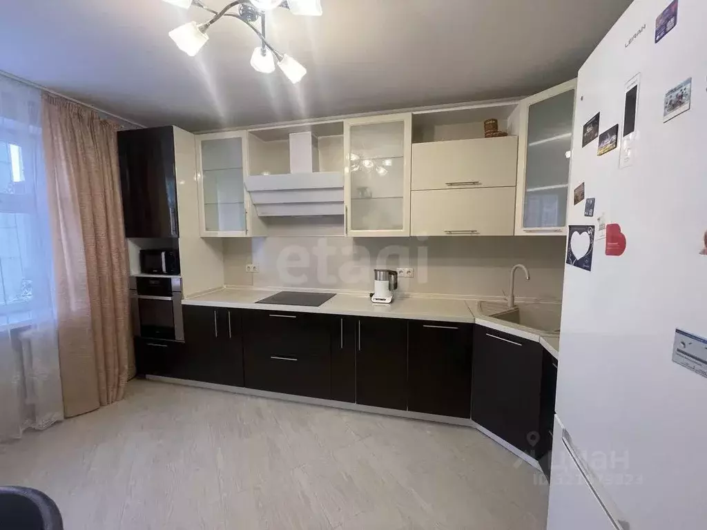 2-к кв. Тюменская область, Тюмень ул. Пермякова, 70к2 (56.0 м) - Фото 1