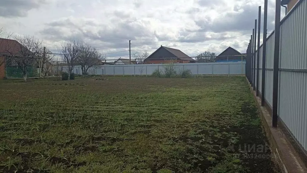 Участок в Краснодарский край, Динской район, Нововеличковское с/пос, ... - Фото 1