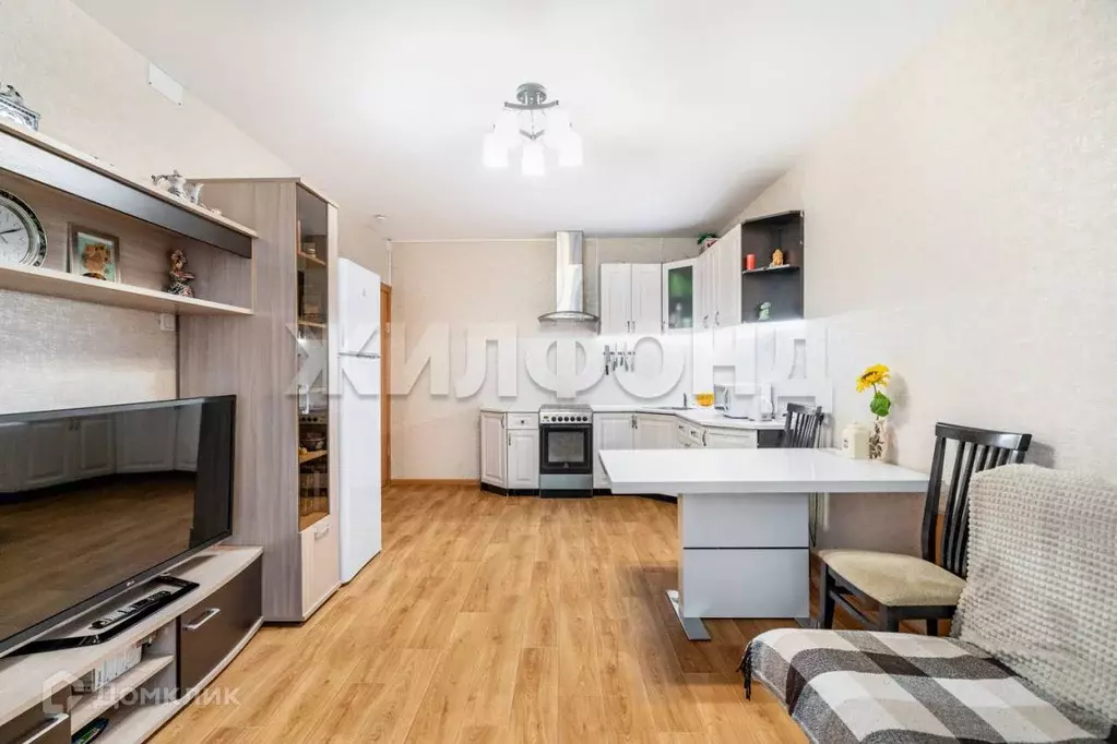 Продаётся 3-к квартира, 59.3 м - Фото 1