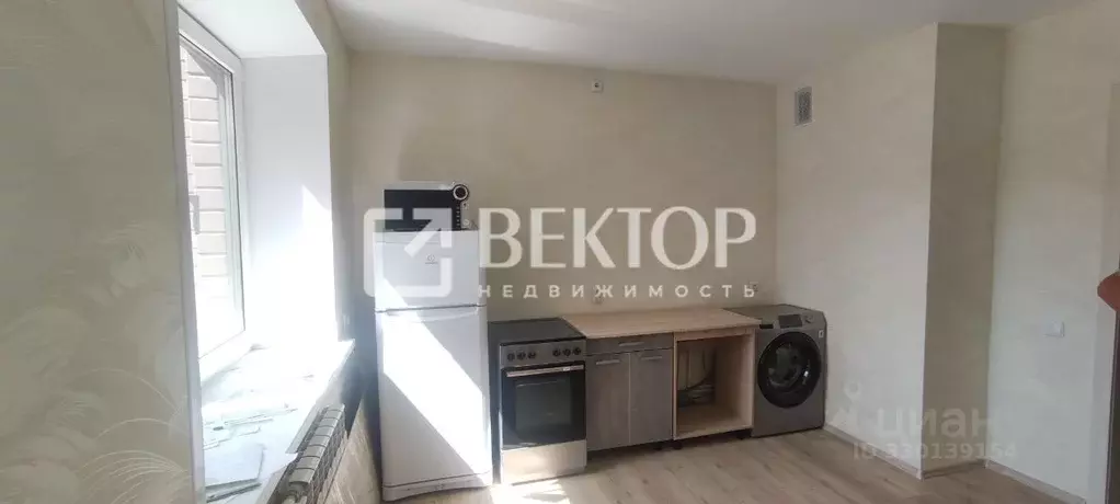 Студия Ярославская область, Ярославль ул. Строителей, 18 (27.7 м) - Фото 1