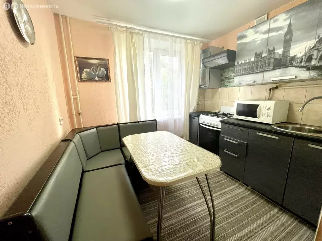 2-комнатная квартира: Челябинск, Трудовая улица, 33 (45 м) - Фото 1