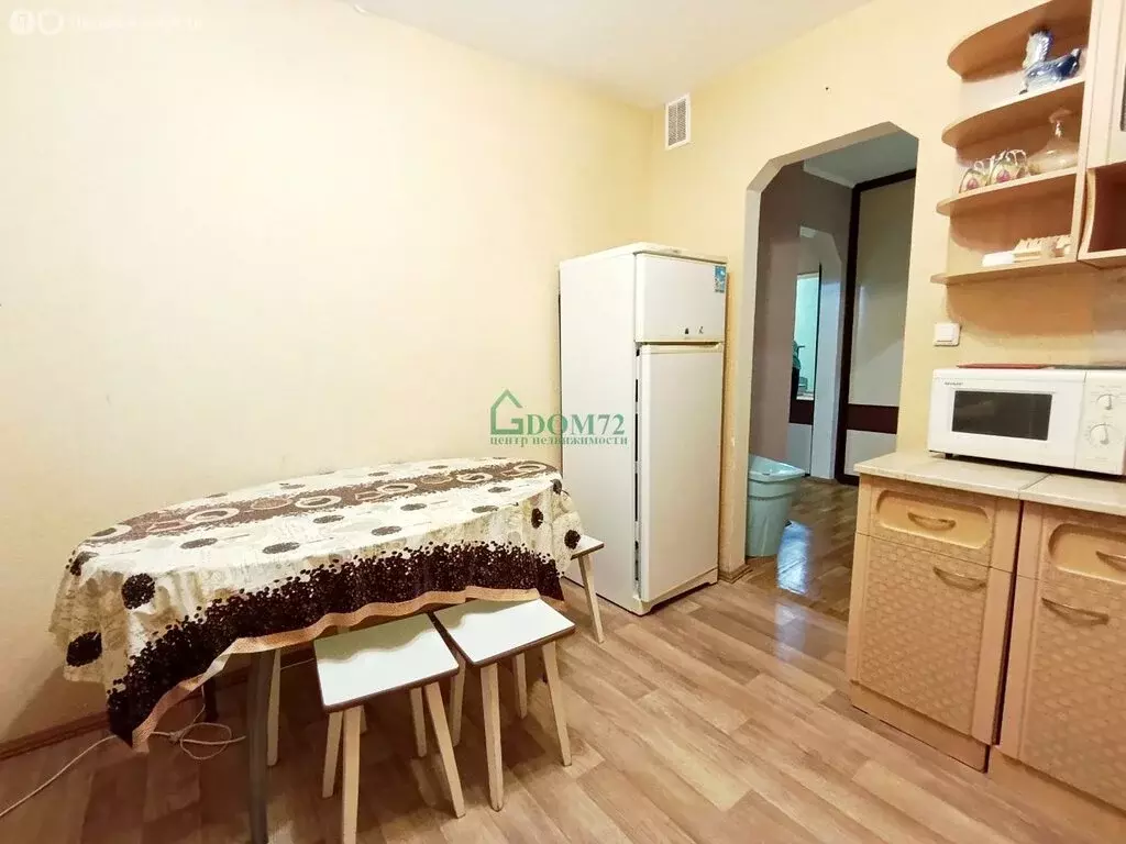 2-комнатная квартира: Тобольск, 2-я Северная улица, 17 (49.7 м) - Фото 2